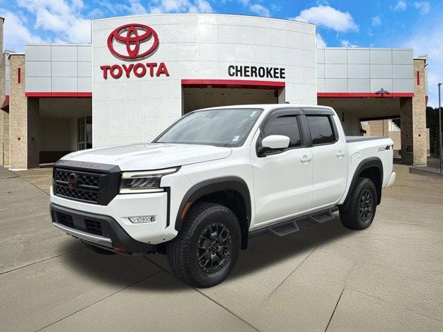 2023 Nissan Frontier PRO-4X Crew Cab 4X4's photo