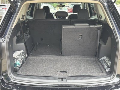 2025 Volkswagen Atlas 2.0T SE