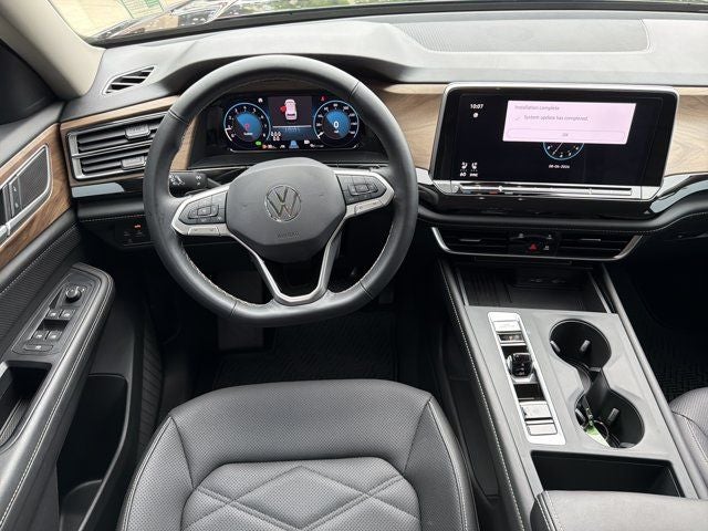 2025 Volkswagen Atlas 2.0T SE