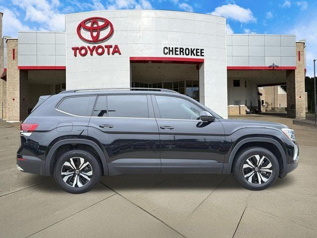 2025 Volkswagen Atlas 2.0T SE