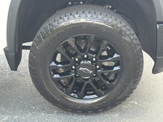 2026 Chevrolet Silverado 2500HD Custom