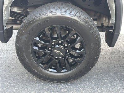 2026 Chevrolet Silverado 2500HD Custom