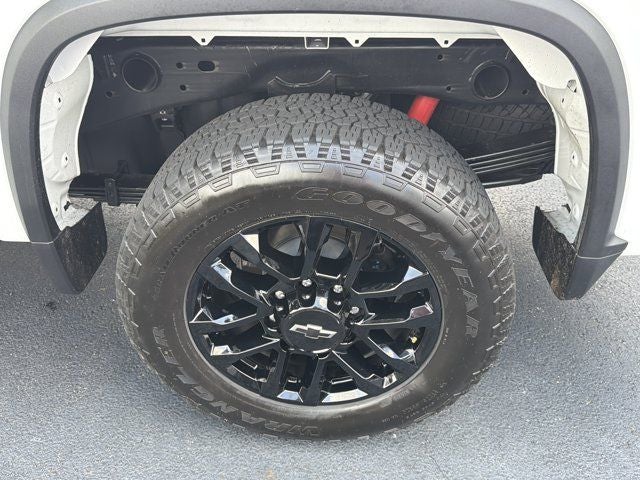 2026 Chevrolet Silverado 2500HD Custom
