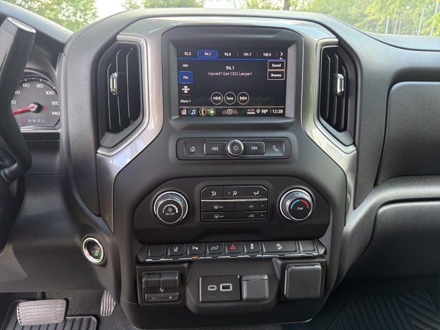 2026 Chevrolet Silverado 2500HD Custom