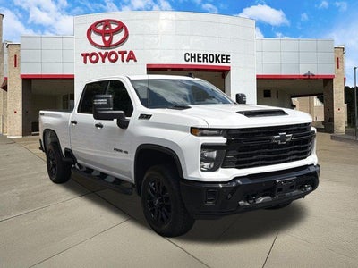 2026 Chevrolet Silverado 2500HD Custom