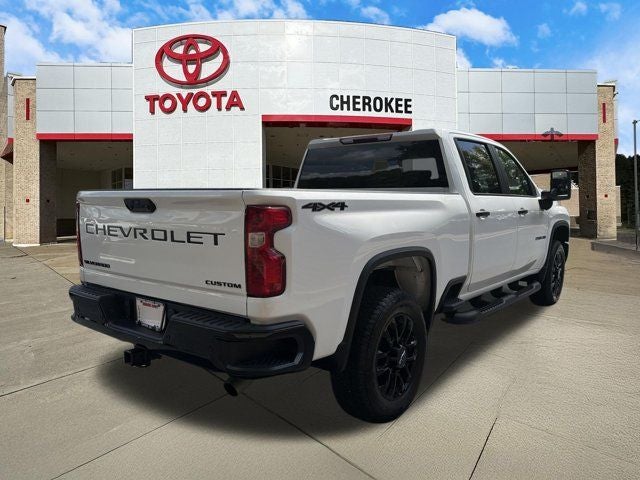 2026 Chevrolet Silverado 2500HD Custom