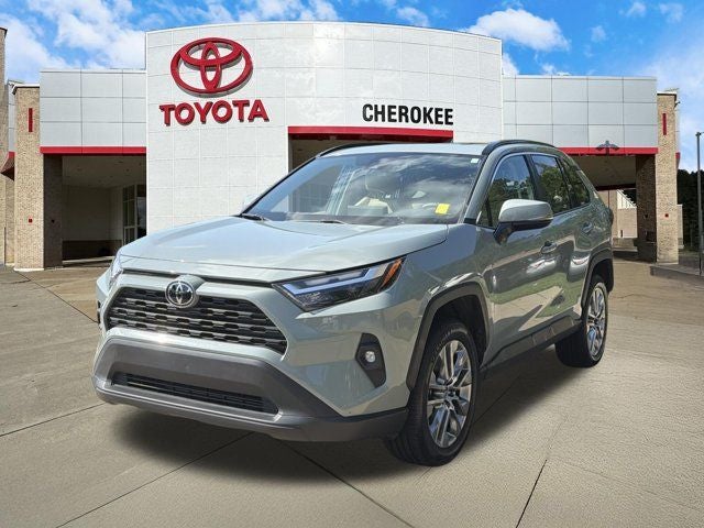 2023 Toyota RAV4 XLE Premium