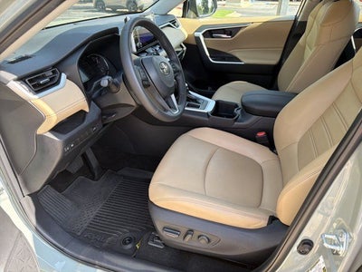 2023 Toyota RAV4 XLE Premium