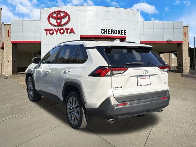 2025 Toyota RAV4 XLE Premium