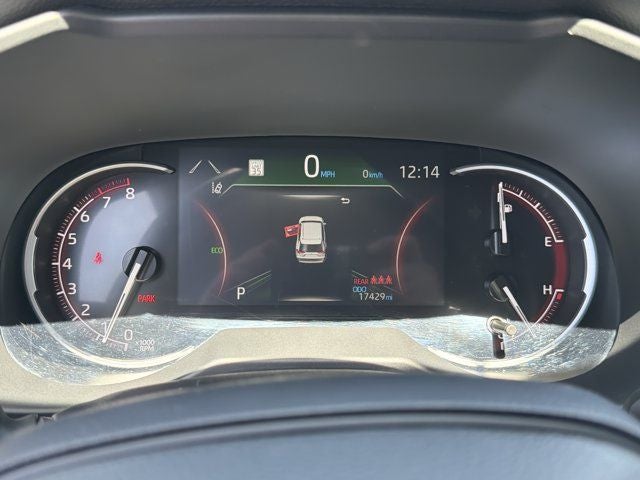 2025 Toyota RAV4 LE