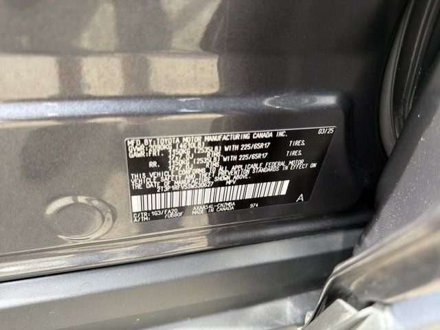 2025 Toyota RAV4 XLE