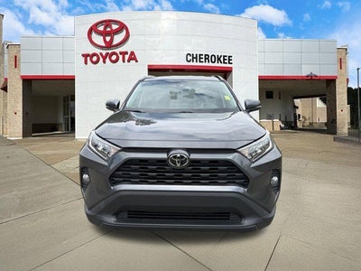 2020 Toyota RAV4 XLE