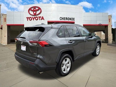 2020 Toyota RAV4 XLE