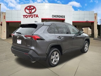 2024 Toyota RAV4 XLE
