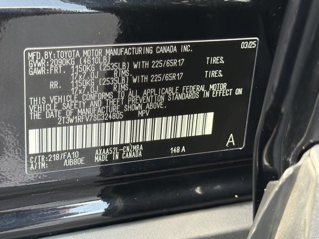 2025 Toyota RAV4 XLE