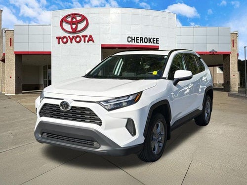 2024 Toyota RAV4 XLE