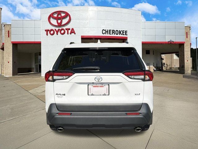 2024 Toyota RAV4 XLE
