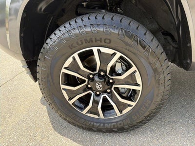 2022 Toyota Tacoma TRD Sport V6