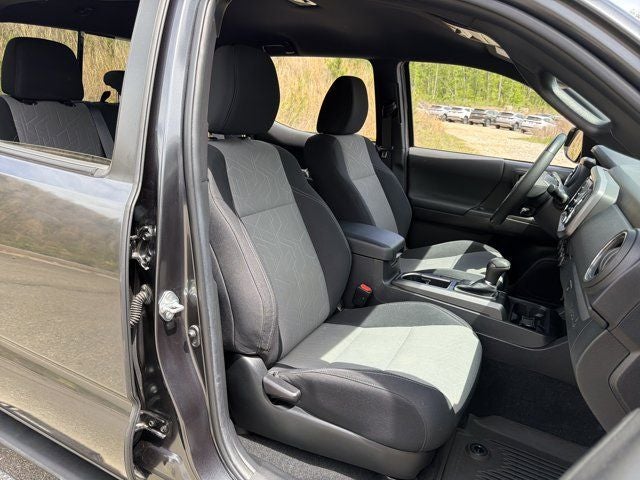 2022 Toyota Tacoma TRD Sport V6