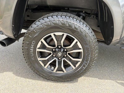 2022 Toyota Tacoma TRD Sport V6