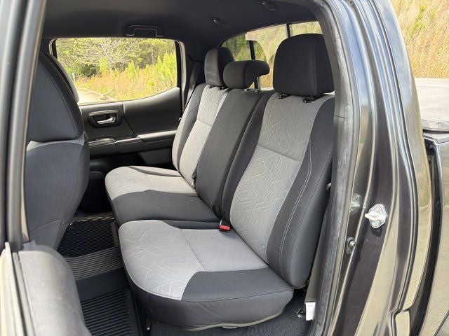 2022 Toyota Tacoma TRD Sport V6