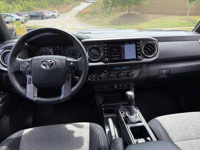 2022 Toyota Tacoma TRD Sport V6