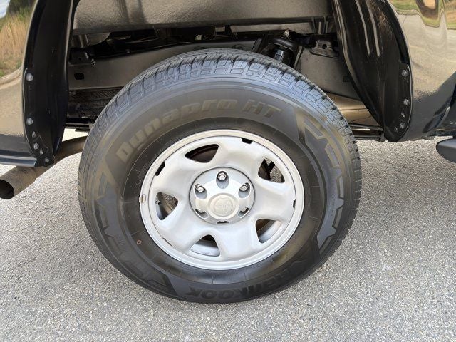 2023 Toyota Tacoma SR V6