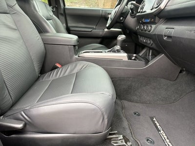 2023 Toyota Tacoma Limited V6