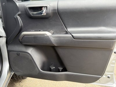 2023 Toyota Tacoma Limited V6