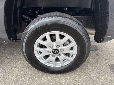 2025 Toyota Tacoma SR5