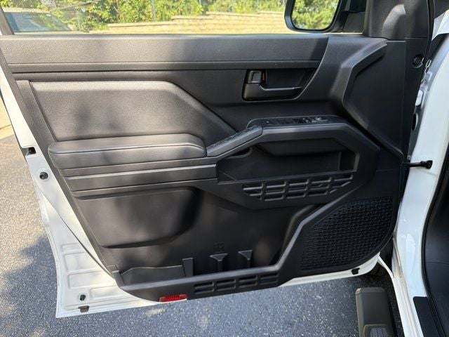 2025 Toyota Tacoma SR