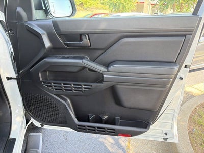 2025 Toyota Tacoma SR