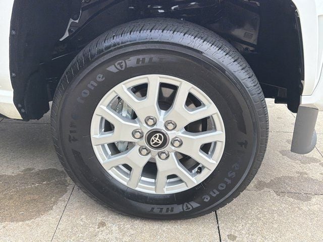 2025 Toyota Tacoma SR