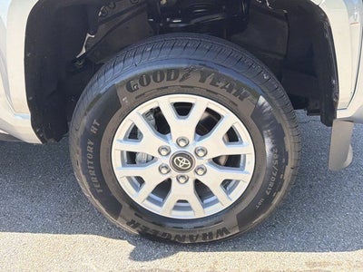 2024 Toyota Tacoma SR5