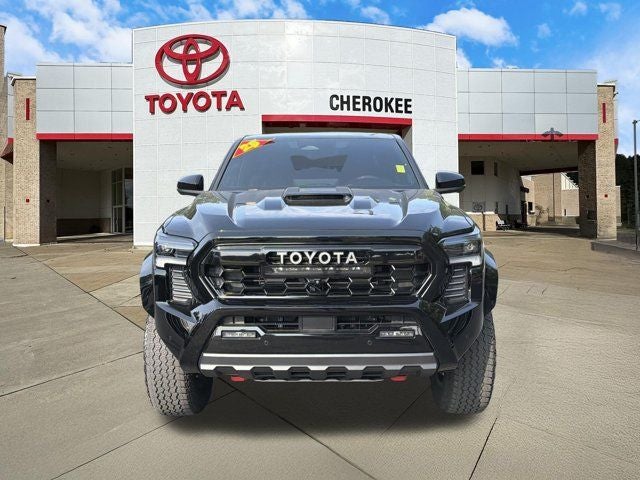 2025 Toyota Tacoma Hybrid TRD Pro