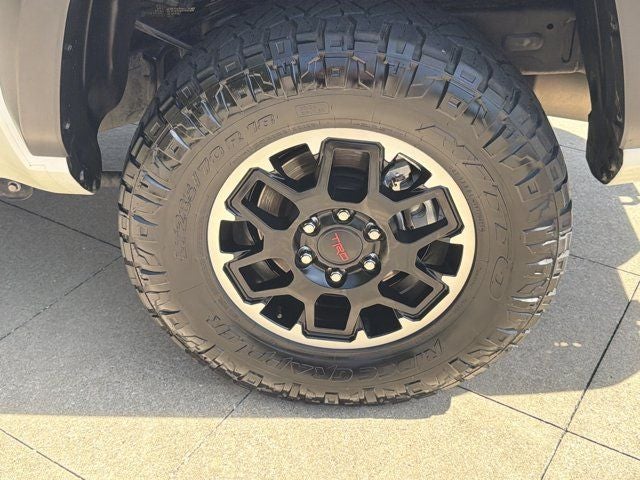 2024 Toyota Tacoma Hybrid TRD Off Road