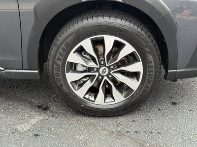 2023 Subaru Outback Touring XT