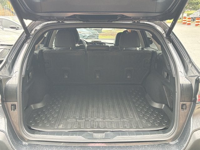 2023 Subaru Outback Touring XT