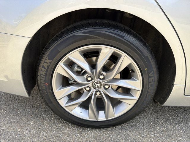 2020 Toyota Avalon Hybrid XLE Plus