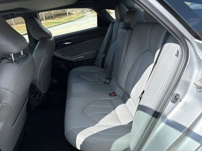 2020 Toyota Avalon Hybrid XLE Plus