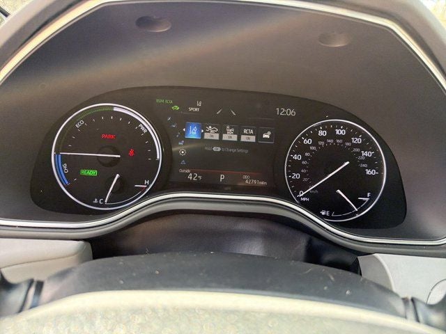 2020 Toyota Avalon Hybrid XLE Plus