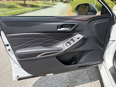 2021 Toyota Avalon Hybrid Limited