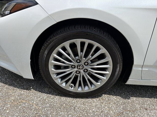 2021 Toyota Avalon Hybrid Limited