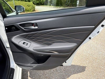 2021 Toyota Avalon Hybrid Limited