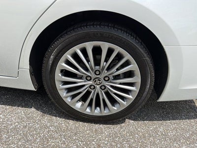 2021 Toyota Avalon Hybrid Limited