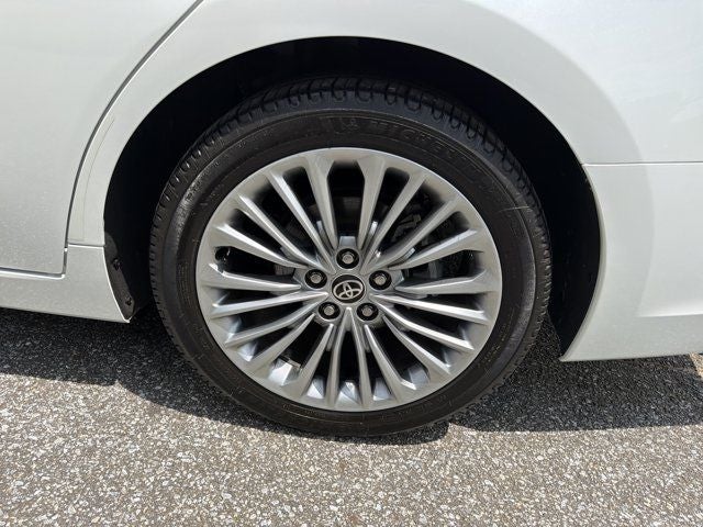2021 Toyota Avalon Hybrid Limited