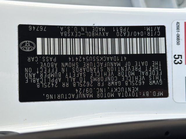 2025 Toyota Camry SE