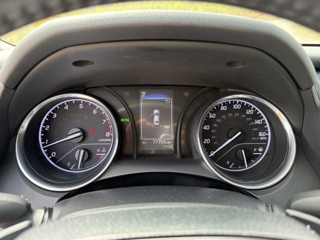 2020 Toyota Camry SE