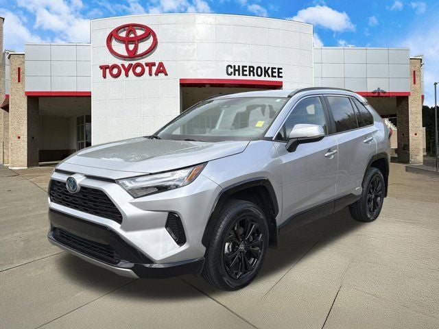 2024 Toyota RAV4 Hybrid SE