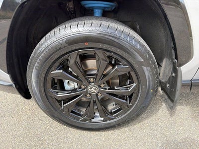 2024 Toyota RAV4 Hybrid SE